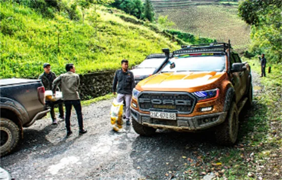 11 Days Vietnam Mountain Experience 4WD tour