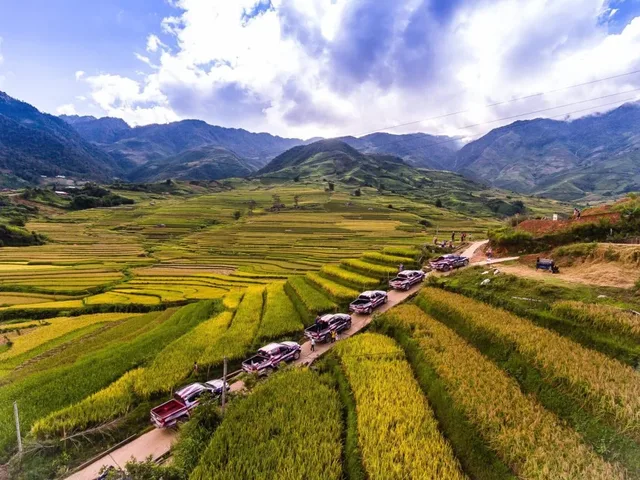 Hanoi 4x4WD To Mu Cang Chai Terraces Fields - 2 Days 1